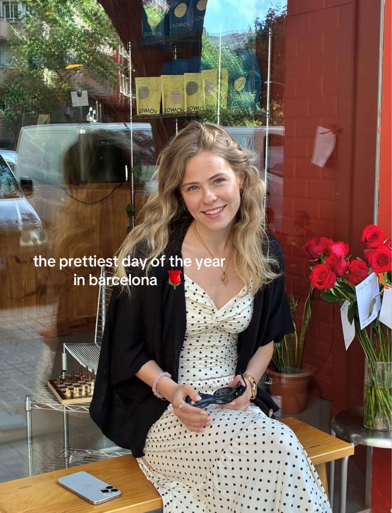 Post 6 by Sophie Dove on TikTok (video)