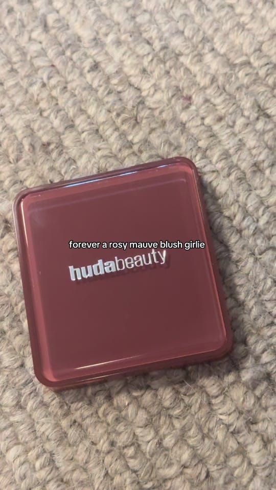 Post 1 by Becca ♡ on TikTok (video)