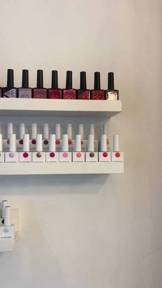 Post 7 by The Makeup & Hair Bar on TikTok (video)
