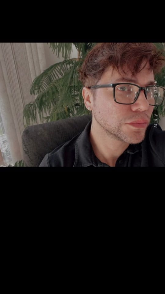 Post 6 by Gilbert Peralta Vélez🇺🇸Actor on TikTok (video)