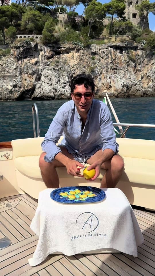 Post 5 by Life on the Amalfi Coast | Nik on TikTok (video)
