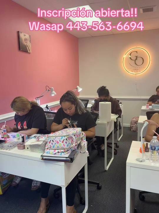 Post 2 by Gissellnails_academy on TikTok (video)