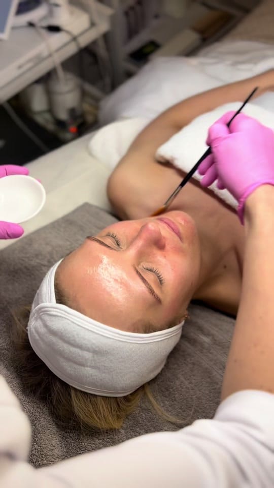 Post 5 by GA Beauty Salon on TikTok (video)