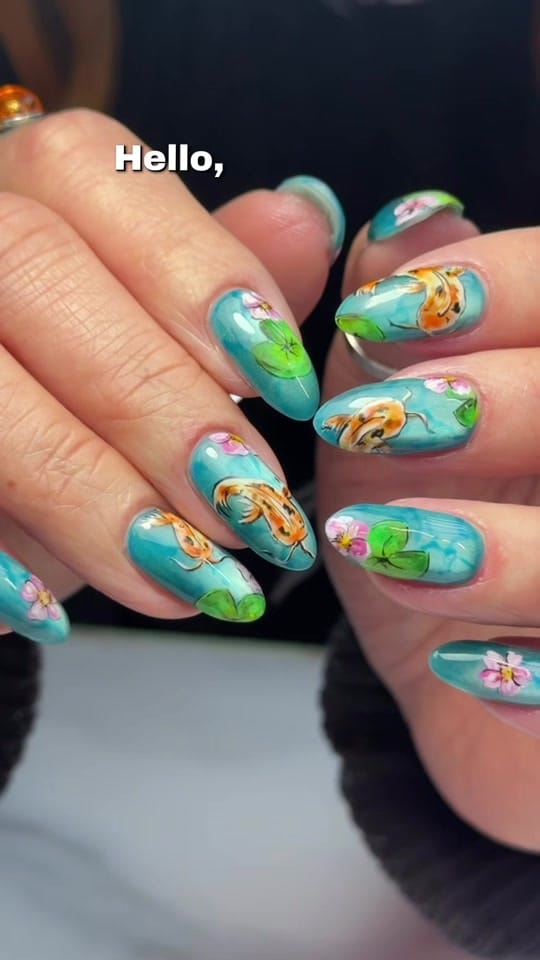 Post 6 by Nails Bab on TikTok (video)