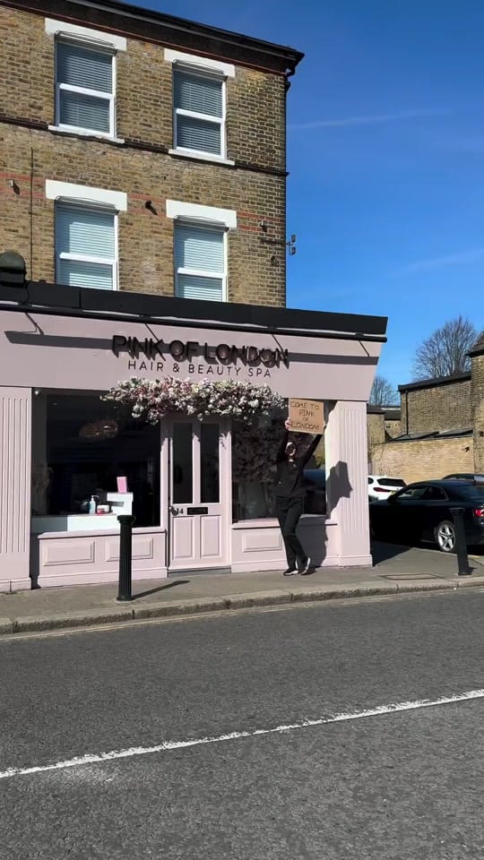 Post 7 by Pink Of London on TikTok (video)