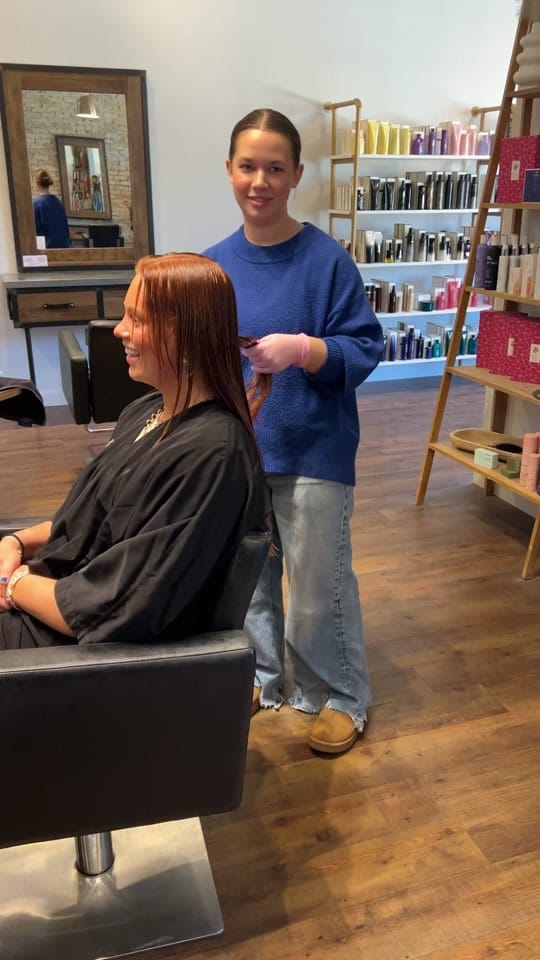 Post 1 by Salon 43 One on TikTok (video)