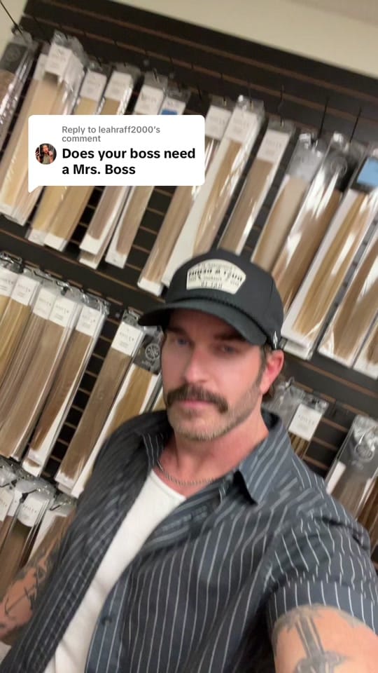 Post 10 by Salon 43 One on TikTok (video)