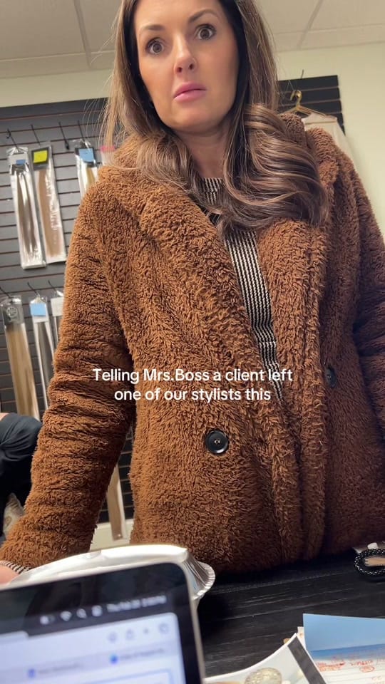 Post 2 by Salon 43 One on TikTok (video)