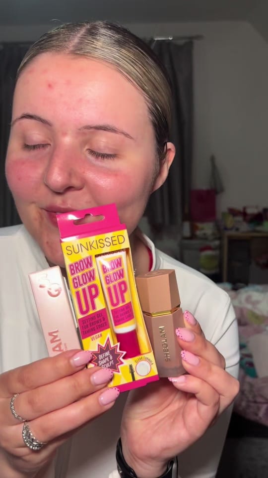 Post 5 by Als🎀🩷✨ on TikTok (video)