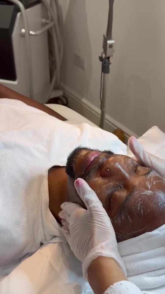 Post 5 by sbcosmeticsclinic on TikTok (video)