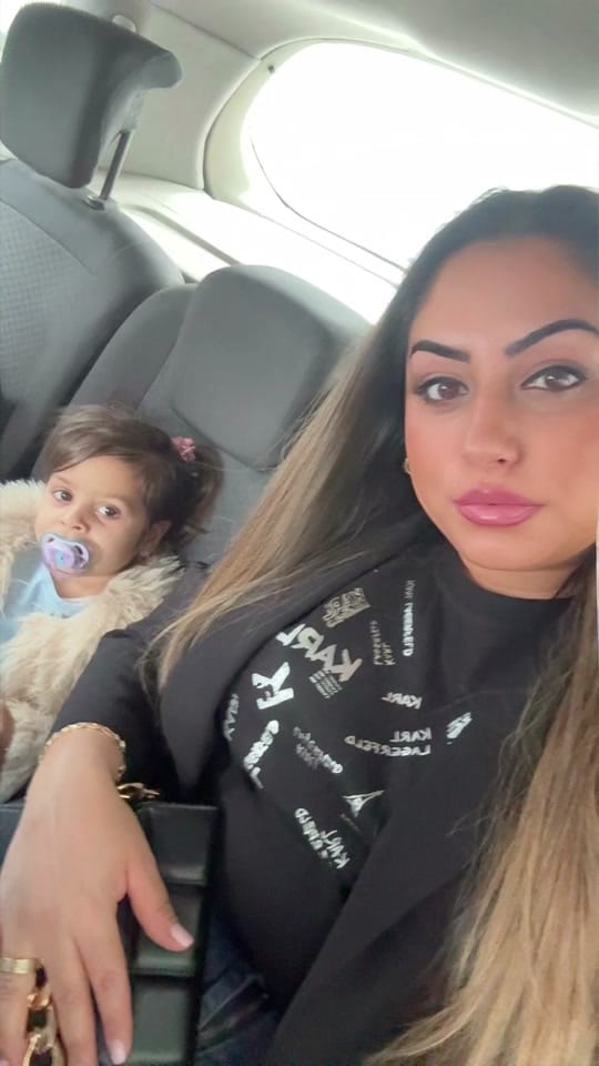 Post 8 by V I R G I N I A .. 🌸 on TikTok (video)
