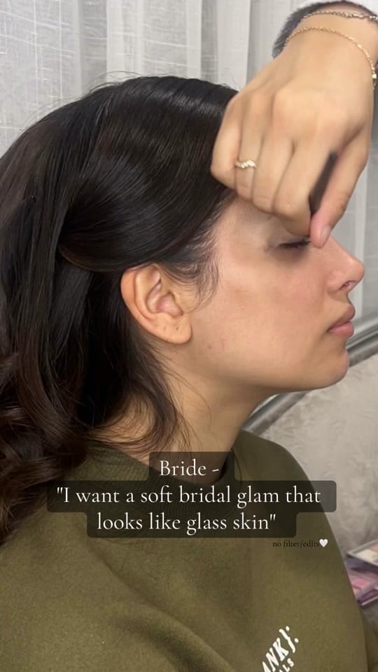 Post 10 by Hafsa🤍| MUA & SKIN SPECIALIST on TikTok (video)