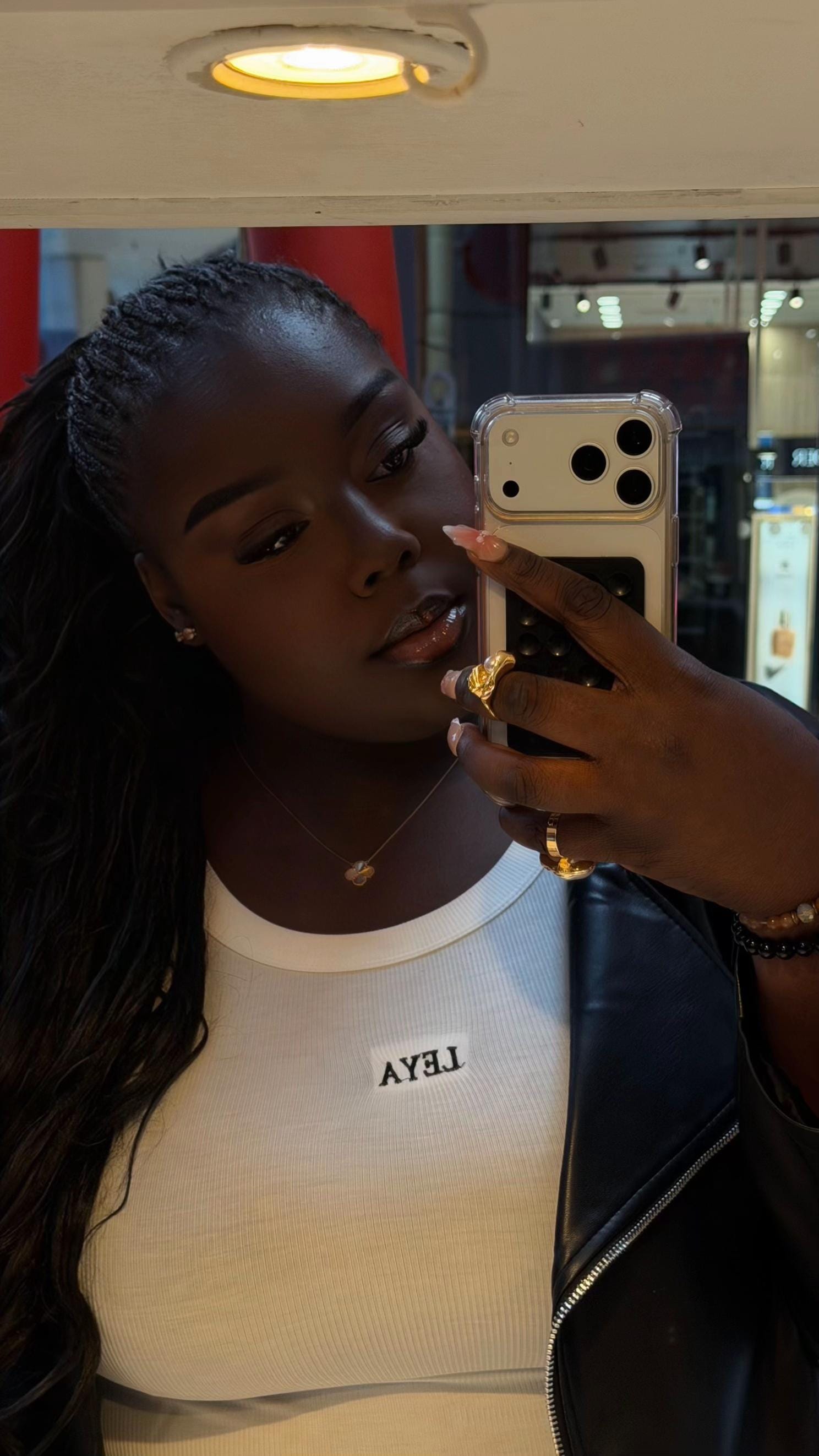 Post 2 by BELLA🎀 on TikTok (video)