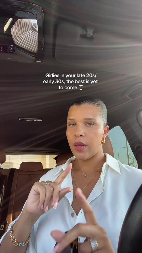 Post 9 by Yasmin on TikTok (video)