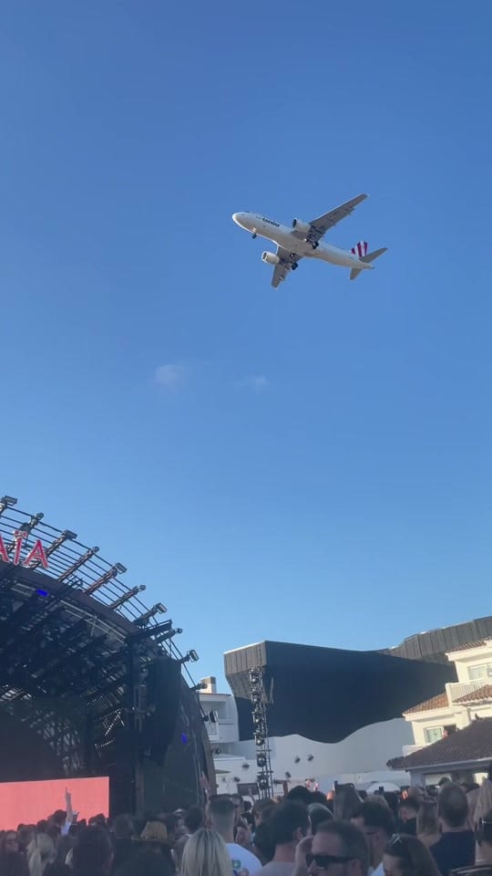 Post 7 by Emily Jones on TikTok (video)