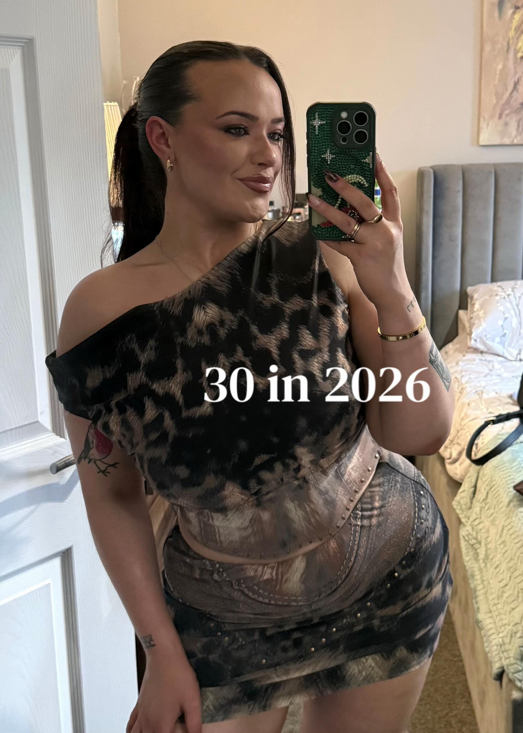 Post 8 by Emily Jones on TikTok (video)