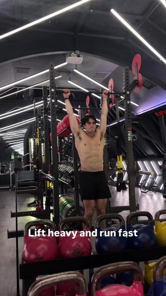 Post 6 by Ethan on TikTok (video)