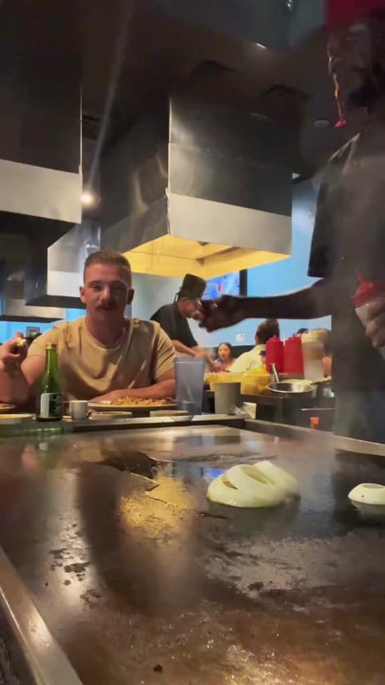 Post 4 by HibachiTok 👨🏾‍🍳 on TikTok (video)