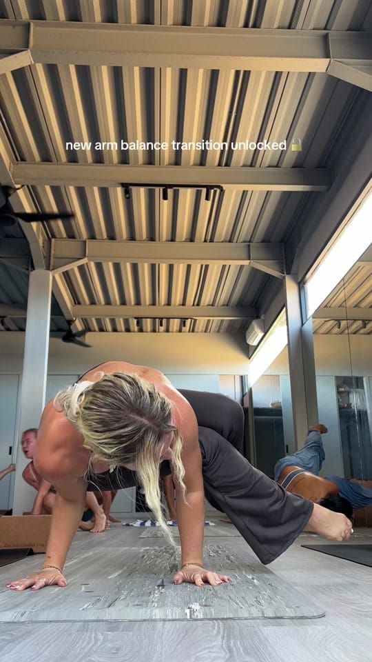 Post 5 by Jess Yoga on TikTok (video)