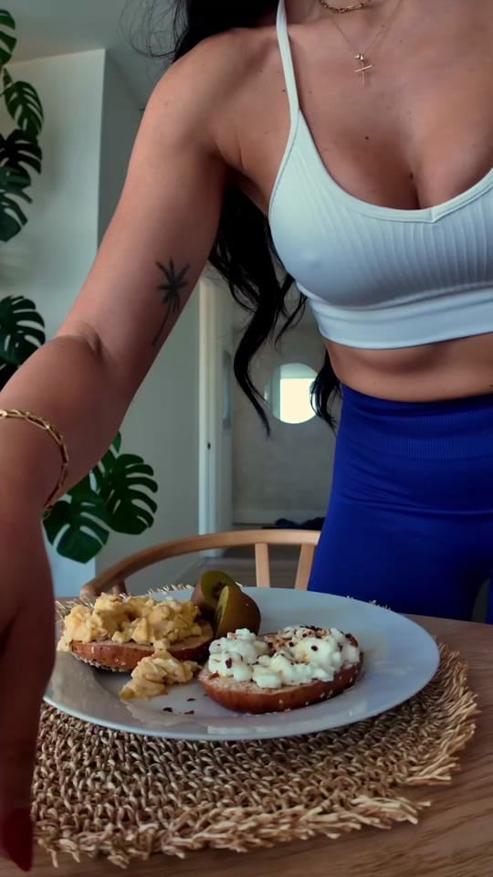 Post 9 by Evelyn Turina on TikTok (video)