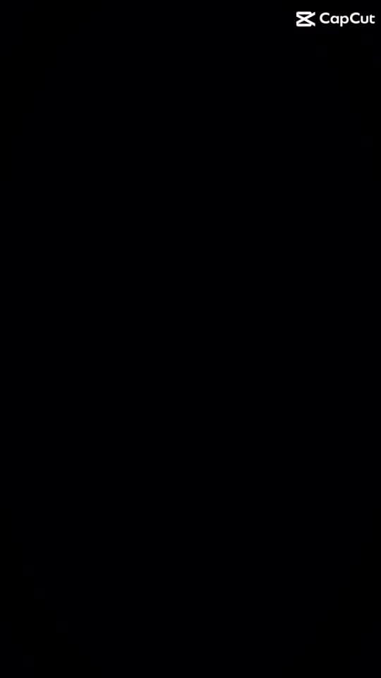 Post 7 by Dallas make up artist on TikTok (video)