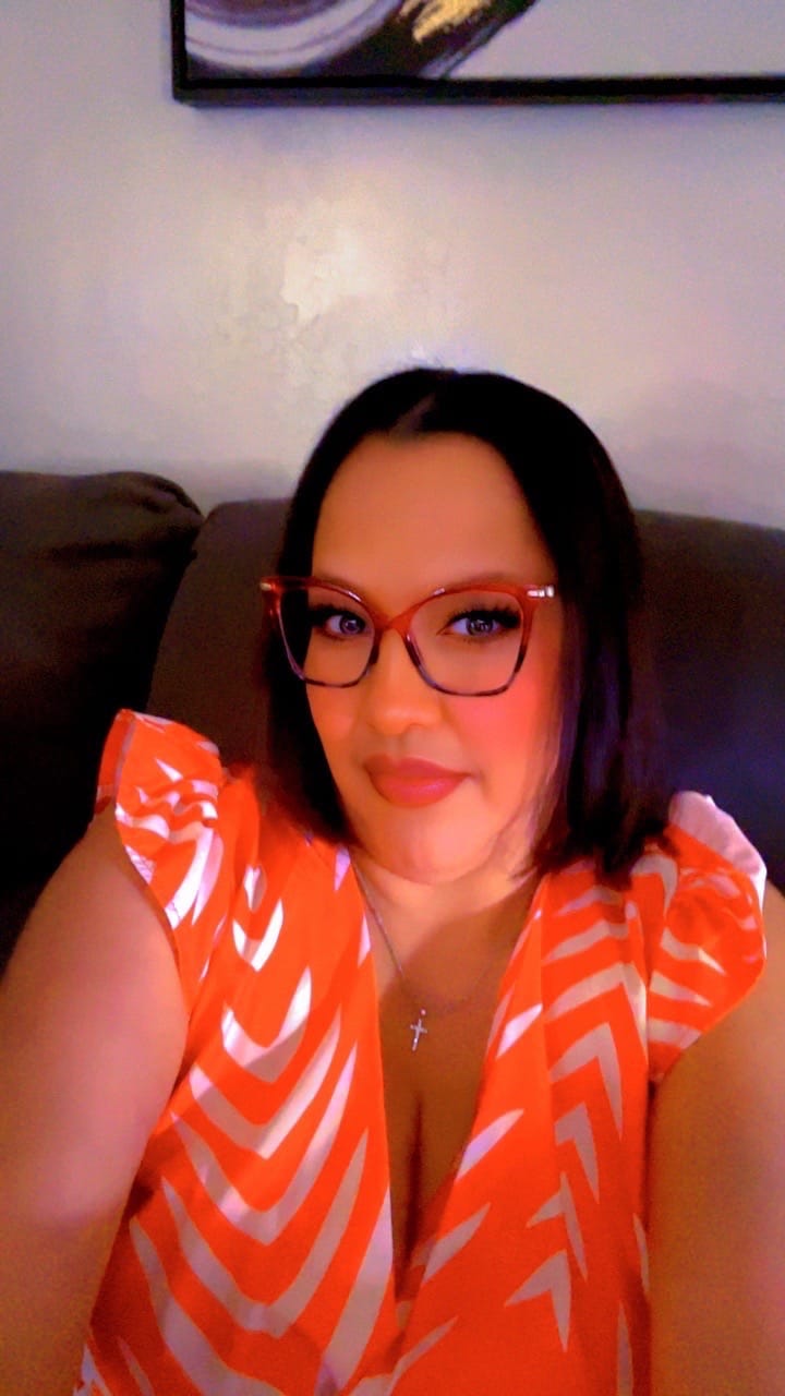 Post 7 by ElviaHerr🫦❌❤️ on TikTok (video)