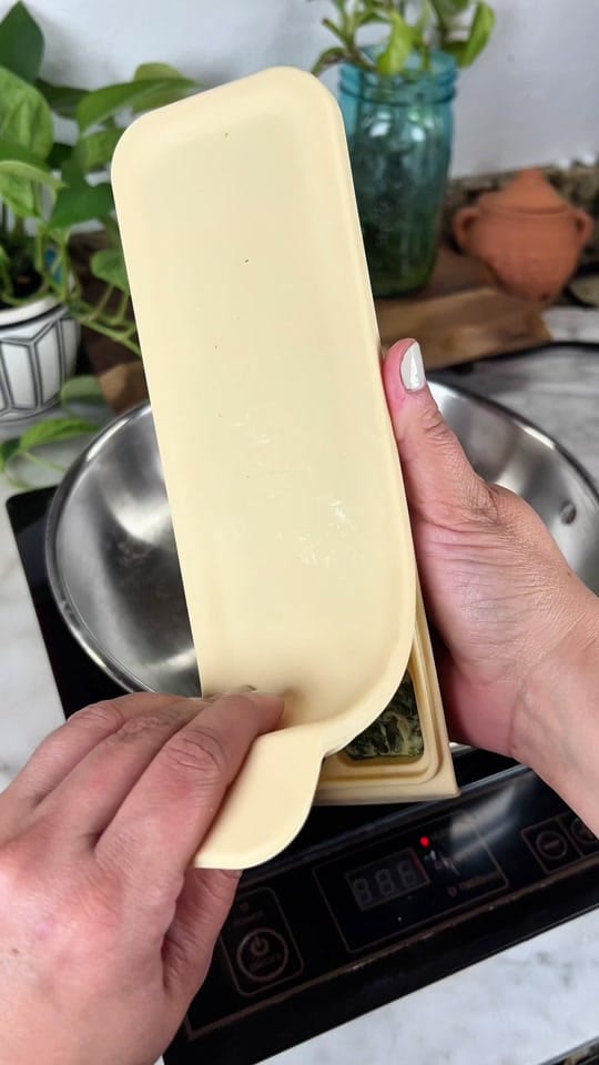 Post 4 by Mira Yum Yum 🍅 on TikTok (video)