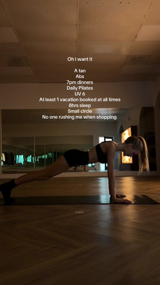 Post 4 by Kate on TikTok (video)