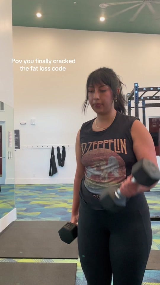 Post 10 by Naomi Coronel on TikTok (video)