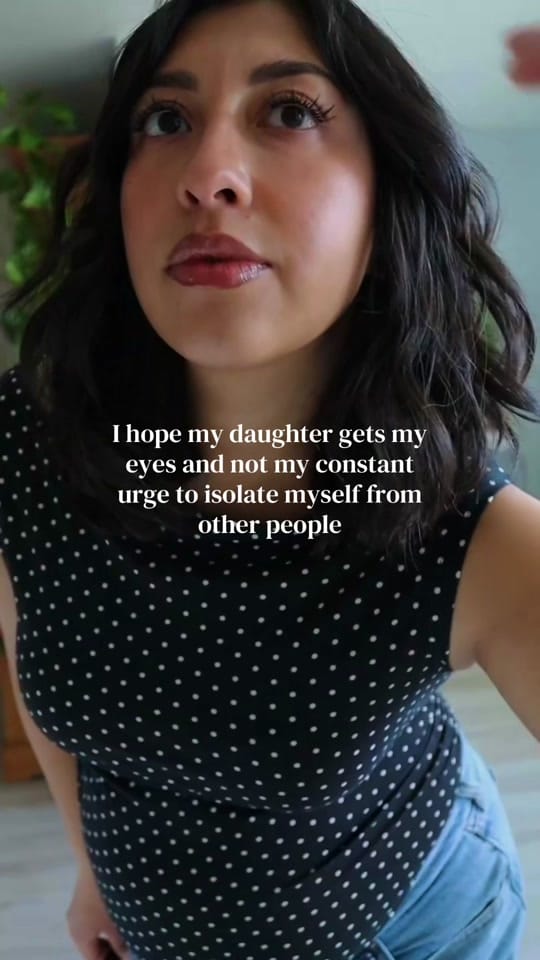 Post 5 by Naomi Coronel on TikTok (video)