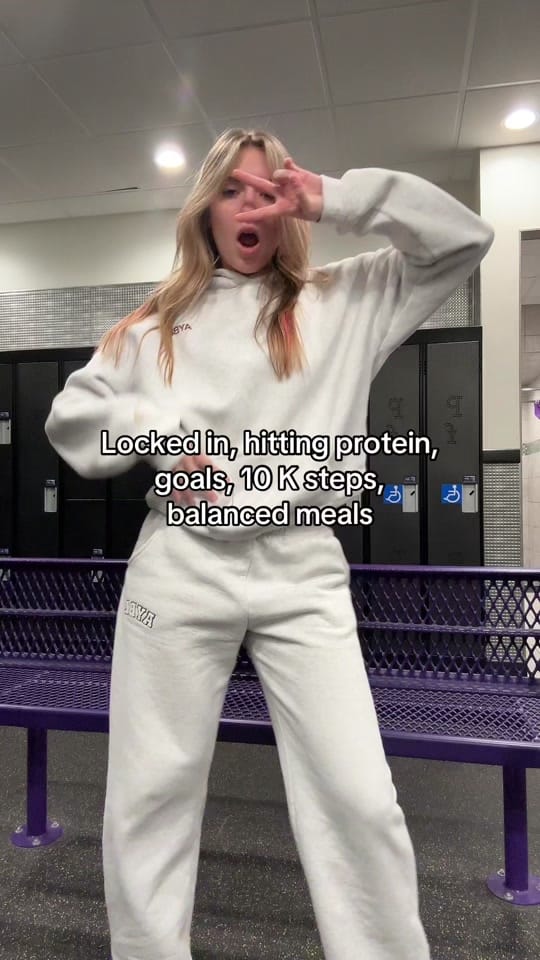 Post 5 by London | Fitness 🧸 on TikTok (video)