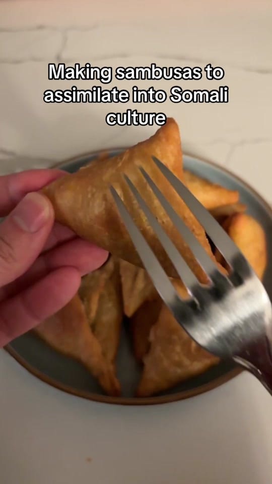 Post 5 by Sean Nguyen on TikTok (video)