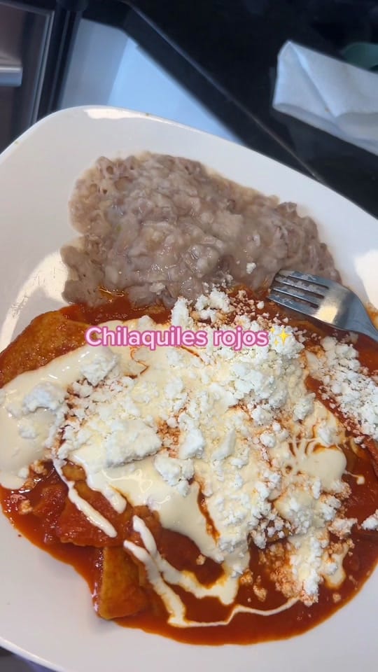 Post 7 by Valeria🤍 on TikTok (video)