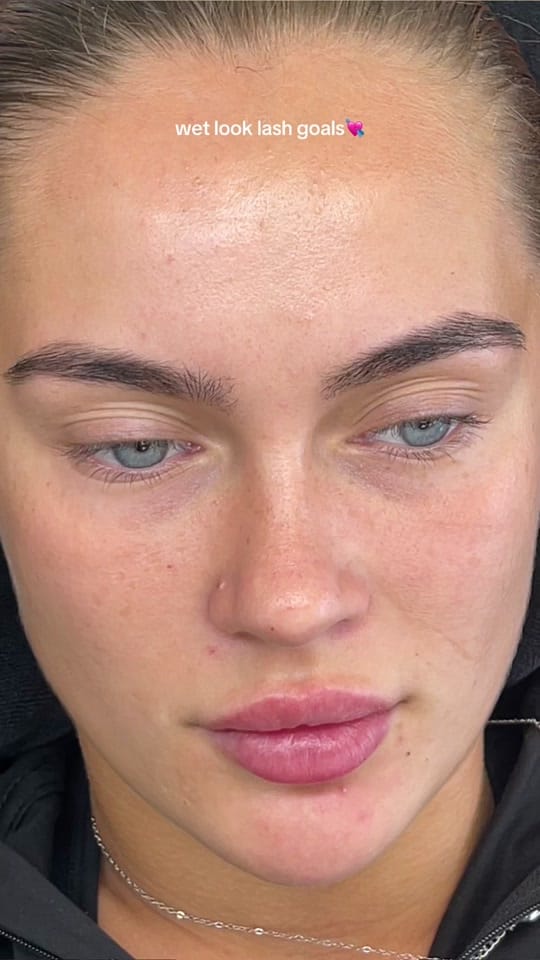 Post 9 by Ashleigh | LashTech | Educator on TikTok (video)