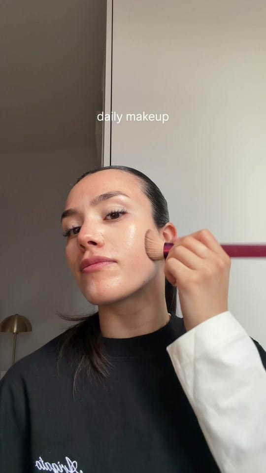 Post 1 by Deren on TikTok (video)