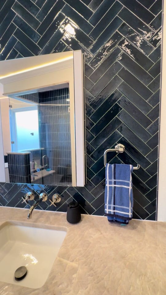 Post 6 by Miguel Gonzalez on TikTok (video)