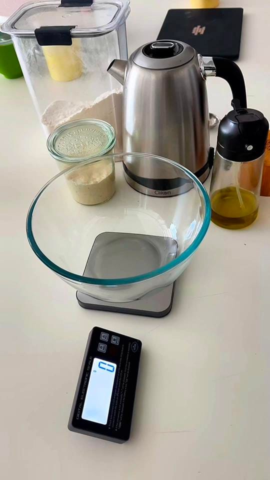 Post 1 by Olisa | Luxe Confections on TikTok (video)