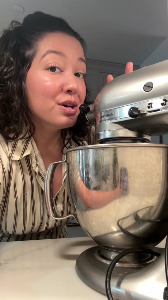 Post 2 by Victoria Homemaking + Cleaning on TikTok (video)
