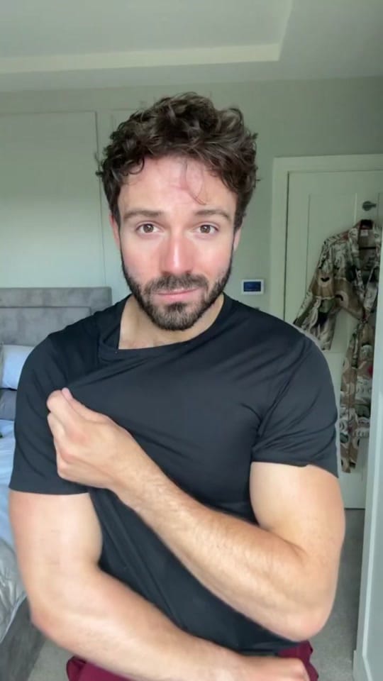 Post 3 by James Colebrook on TikTok (video)