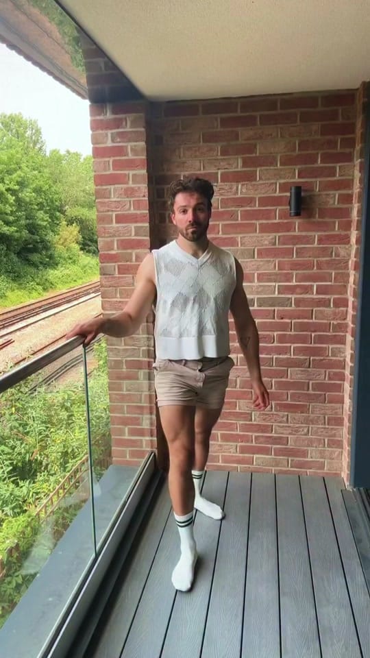 Post 2 by James Colebrook on TikTok (video)