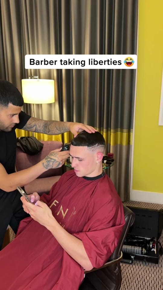 Post 10 by Phil Foden on TikTok (video)