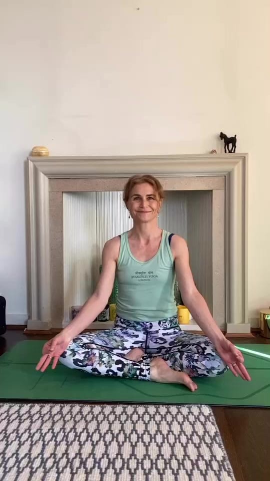Post 3 by Victoria Woodhall on TikTok (video)