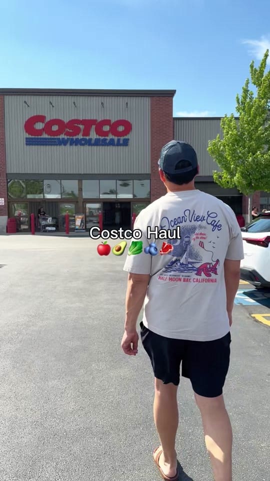 Post 5 by John and Chelsea on TikTok (video)