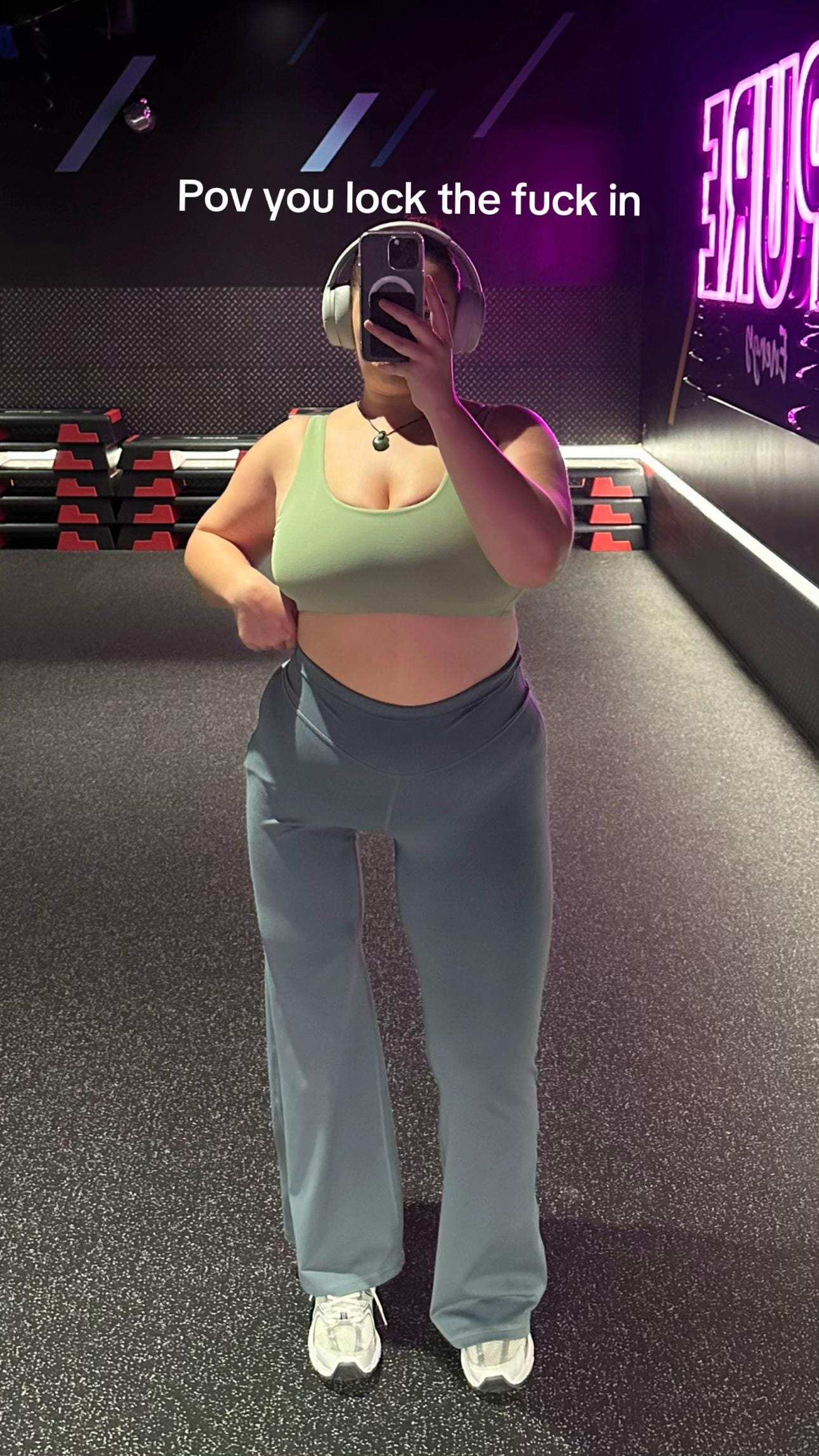 Post 6 by jCrabtreex on TikTok (video)