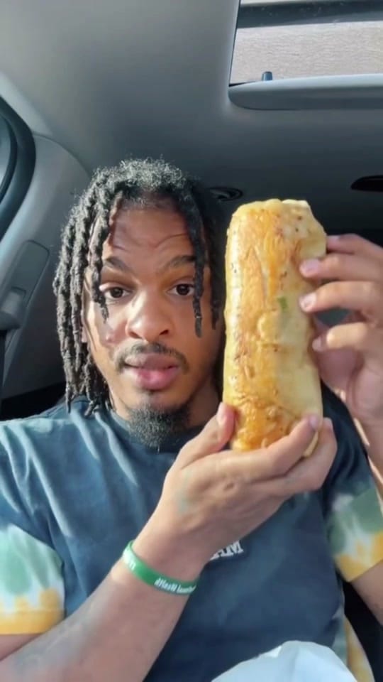 Post 10 by VG on TikTok (video)