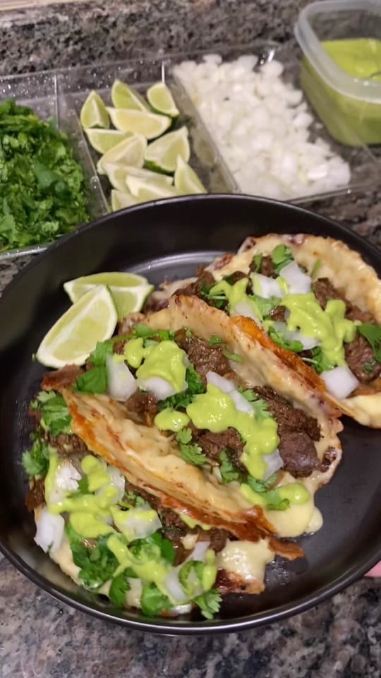 Post 4 by kayyt__cooks on TikTok (video)