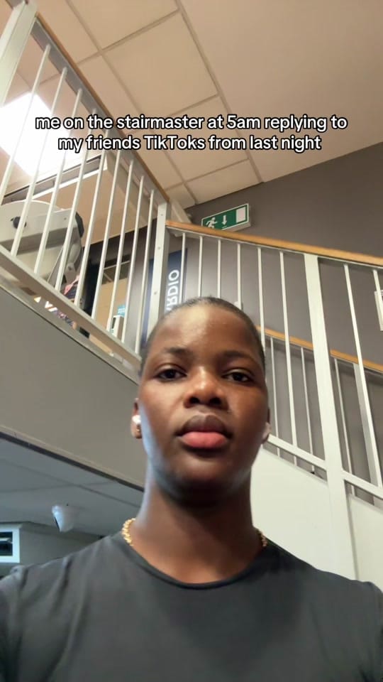 Post 9 by vivss.fitness on TikTok (video)