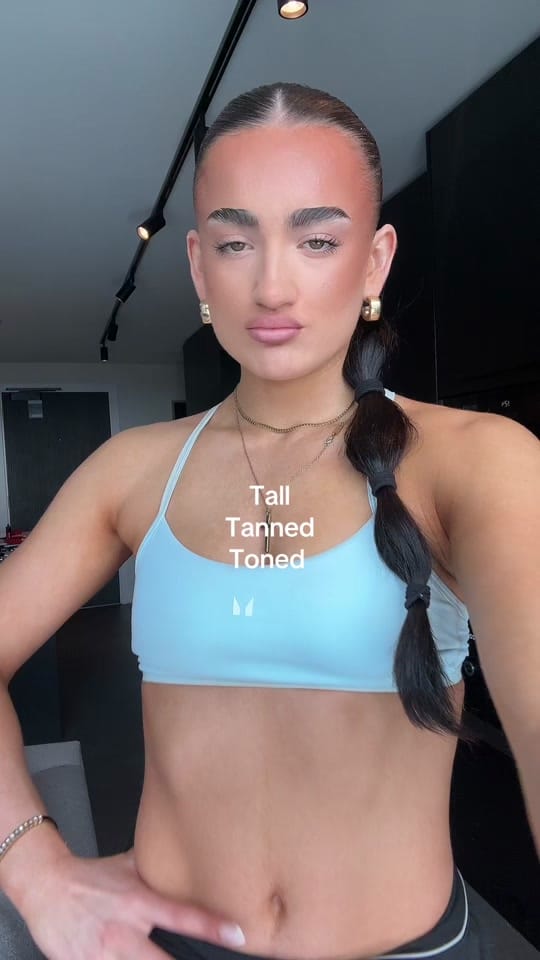 Post 1 by Freya Orr on TikTok (video)