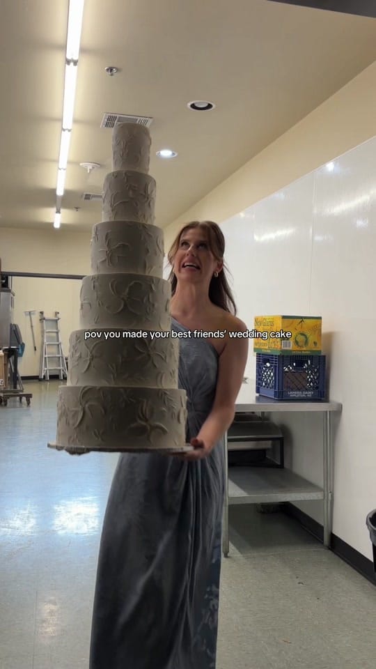 Post 1 by MK Drayna on TikTok (video)