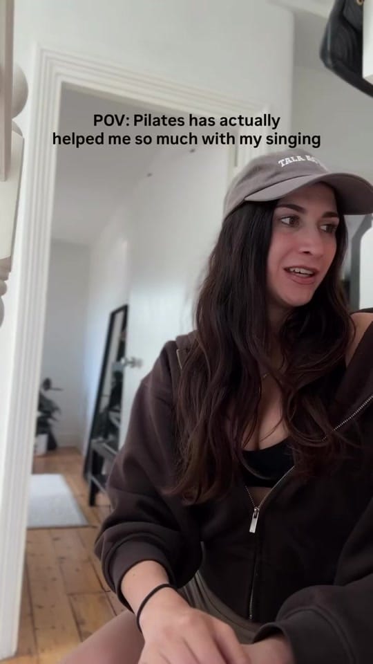 Post 2 by Gabriella on TikTok (video)